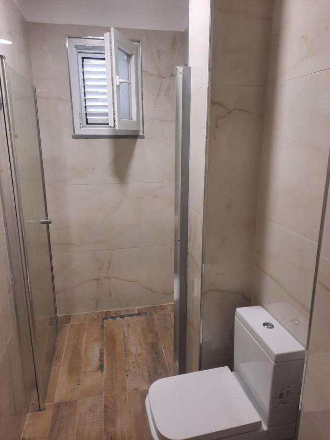 Vila Bujtina Lugina E Vjoses Përmet Exteriér fotografie